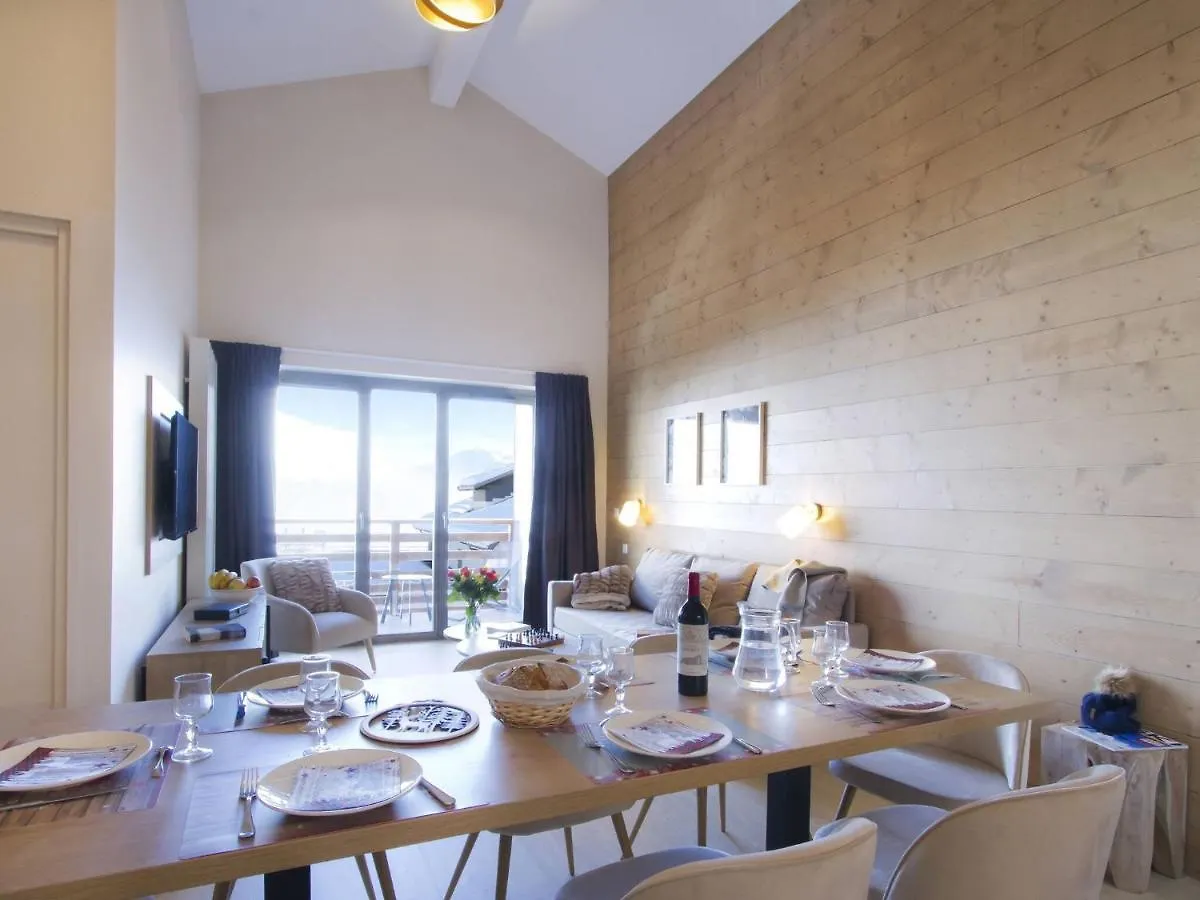 Cosy Apartment With Spa Near The Slopes In Alpe D'Huez
