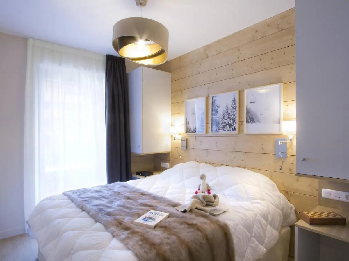 Cosy Apartment With Spa Near The Slopes In Alpe D'Huez 0*, Huez